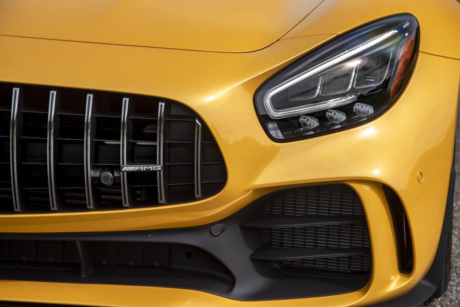 Детали экстерьера Mercedes-AMG GT R (C190) 2019 года  (NA) (фото 49 из 85)